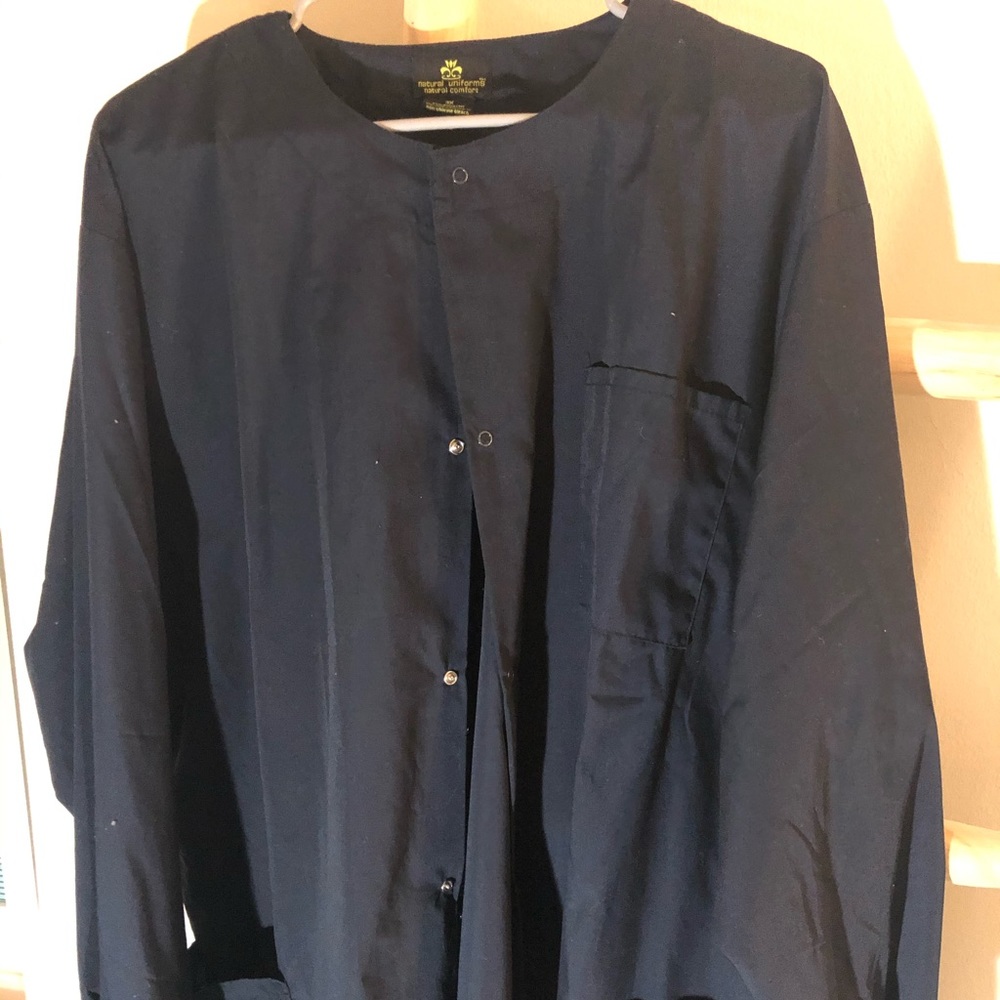 Dark navy scrub jacket NWOT